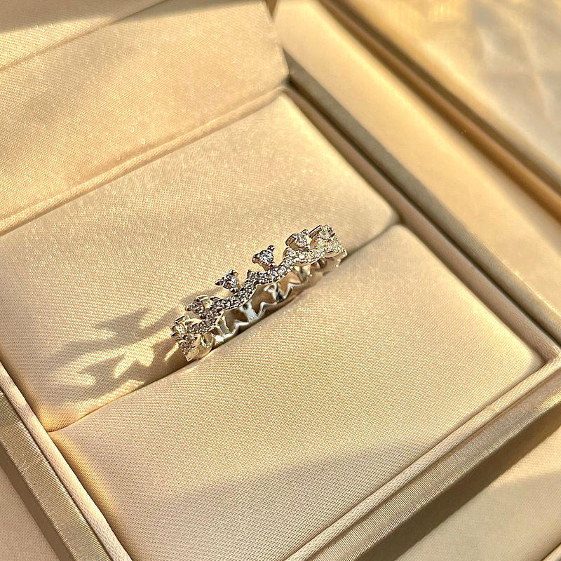 Women's Simple Personality Thin Stacked Ring 1