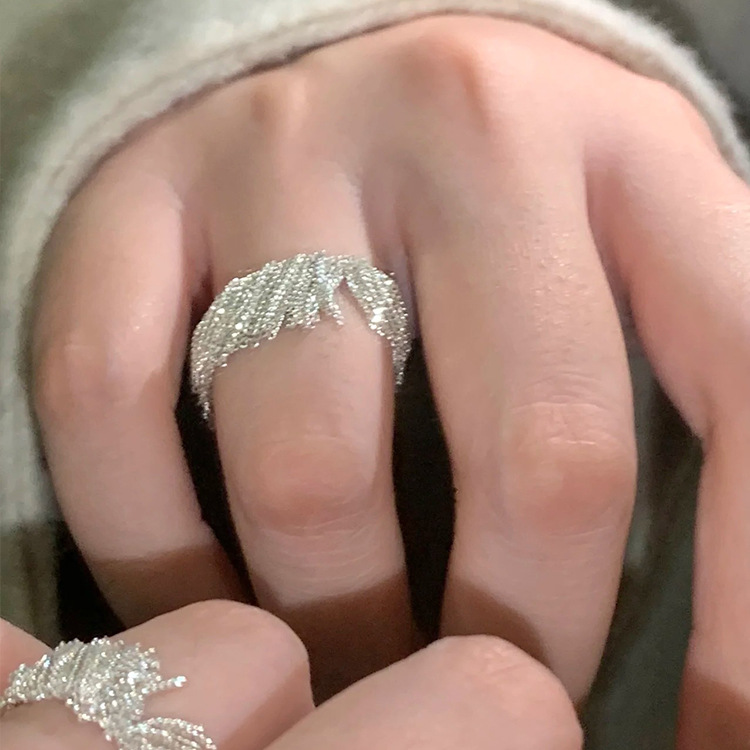 Feminine Temperament Fashion Fringe Ring