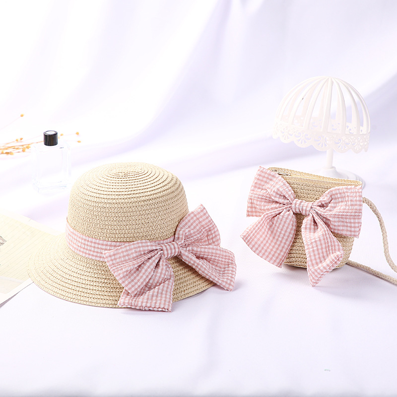 Fashionable Bag and Hat Combo