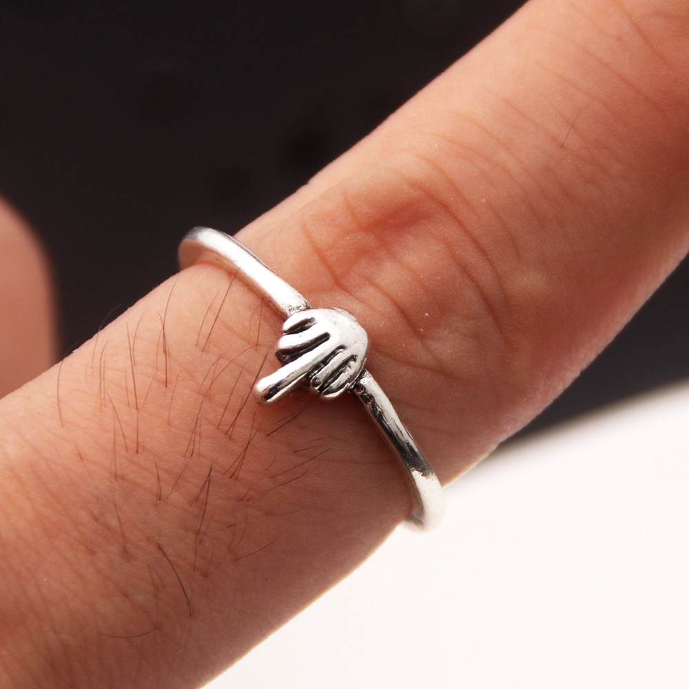 Middle Finger Ring Image 5