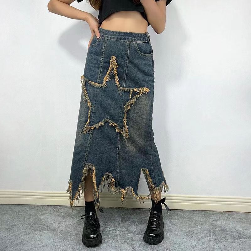 Skirt Detail 1