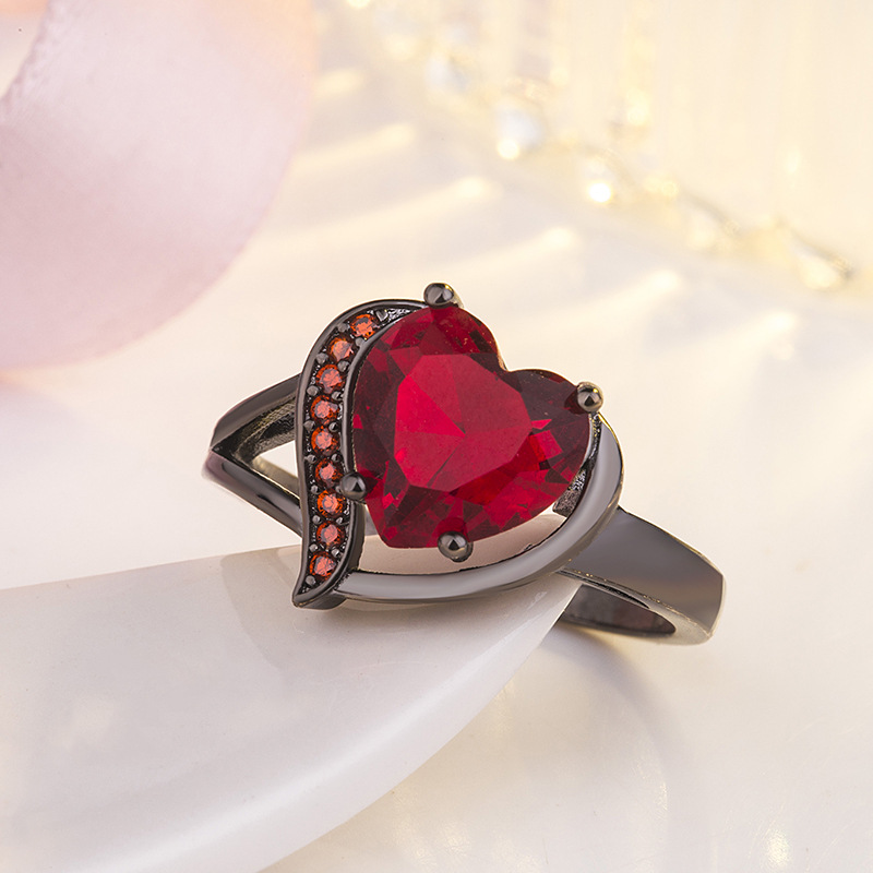 Love Heart-shaped Ring 1