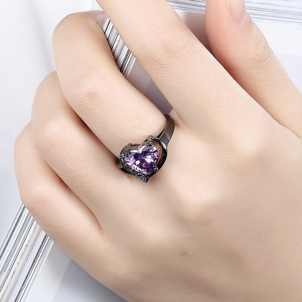 Love Heart-shaped Ring 5