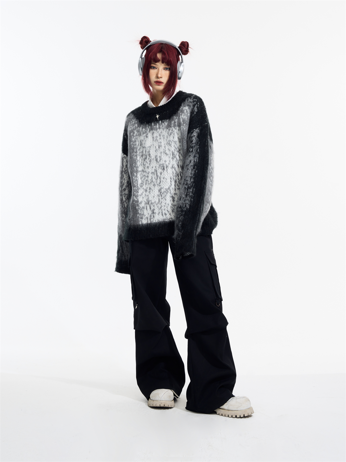 Gradient Design Super Warm Sweater - Image 11