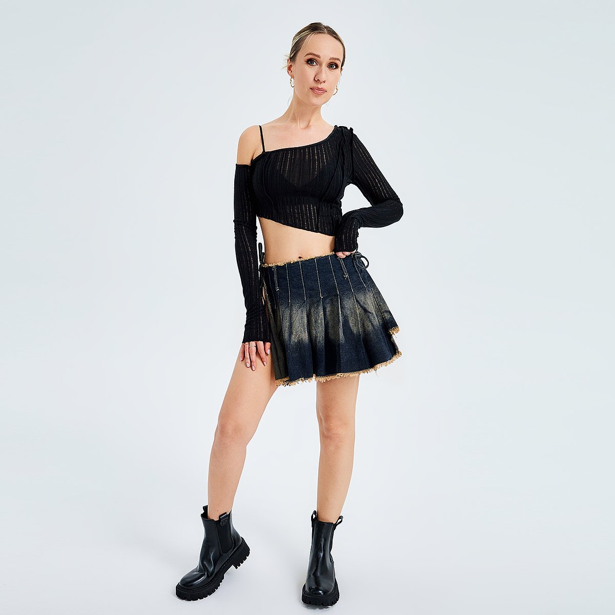 Blue Skirt Image 7
