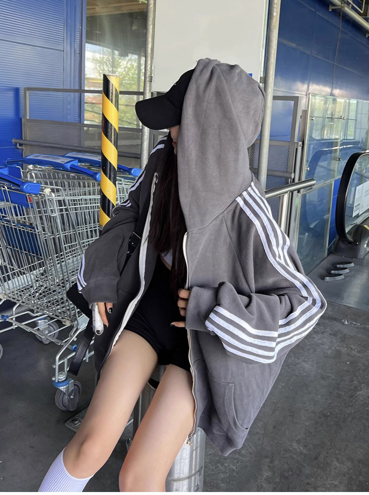 Cardigan Side View
