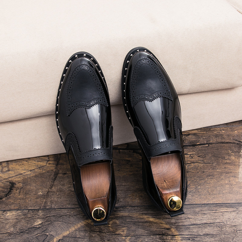 Men Casual Bright Pointed Toe British Small Leather Shoes