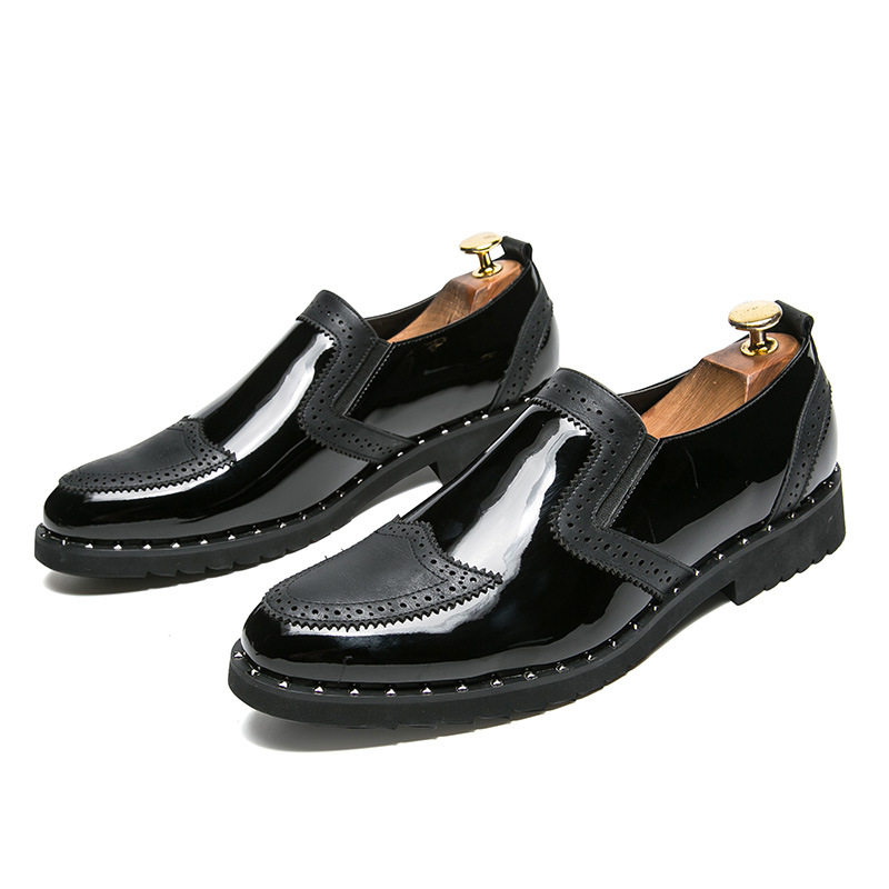 Men Casual Bright Pointed Toe British Small Leather Shoes