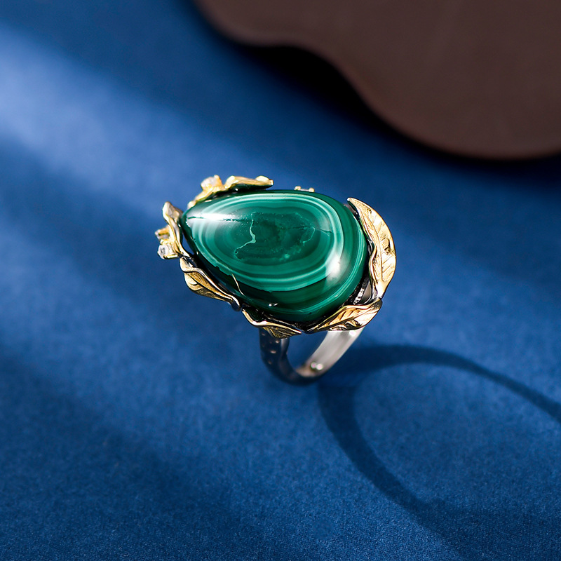 S925 Silver Tree Leaf Edge Inlaid Malachite Ring Image 3