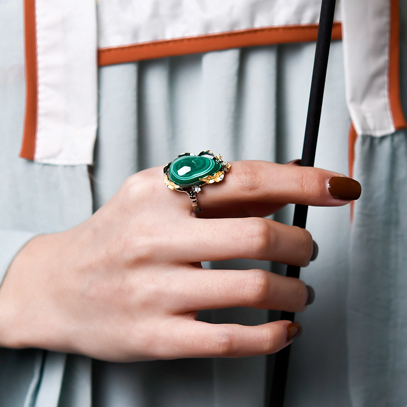 S925 Silver Tree Leaf Edge Inlaid Malachite Ring Image 6