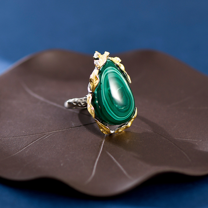 S925 Silver Tree Leaf Edge Inlaid Malachite Ring Image 2