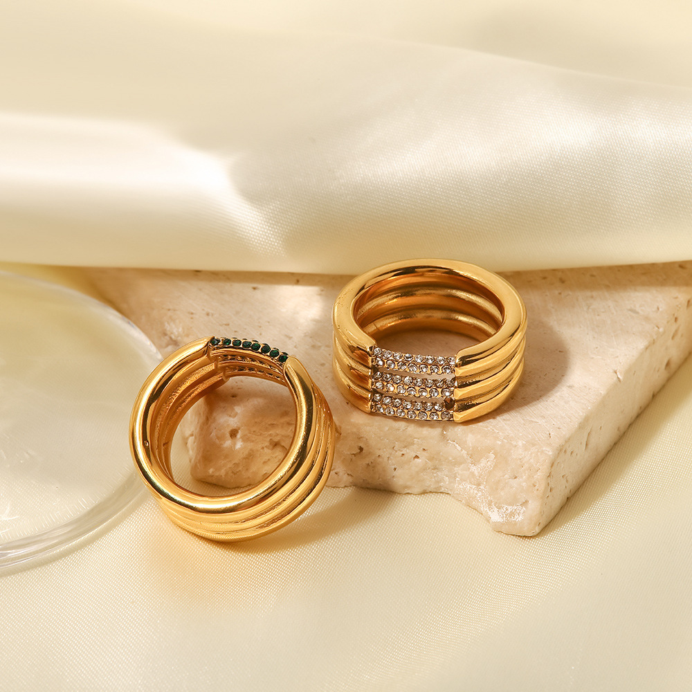Serenity Gold Ring Image 5