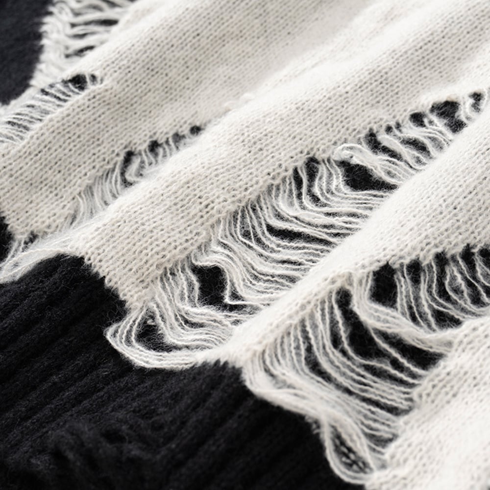 Lazy Wind Sweater Image 2