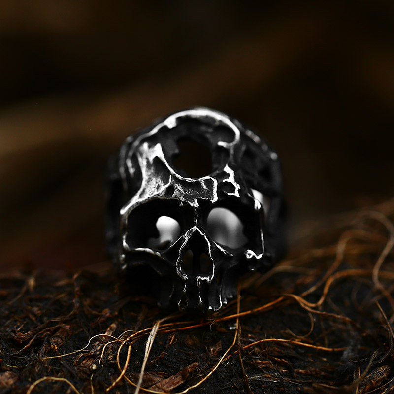 Men's Skull Ring Image 3