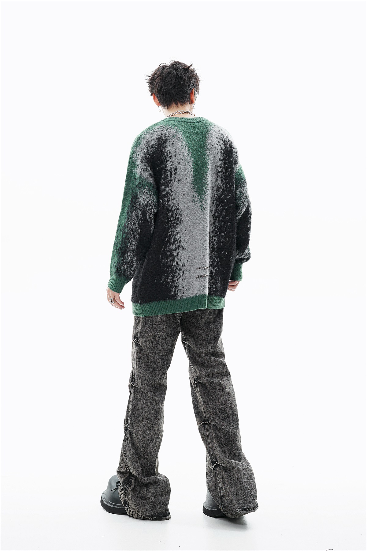 Knitwear Image 4
