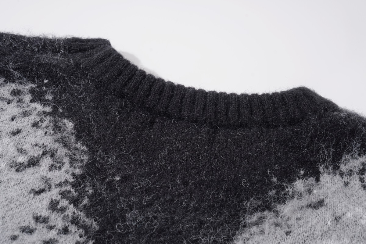 Knitwear Image 11