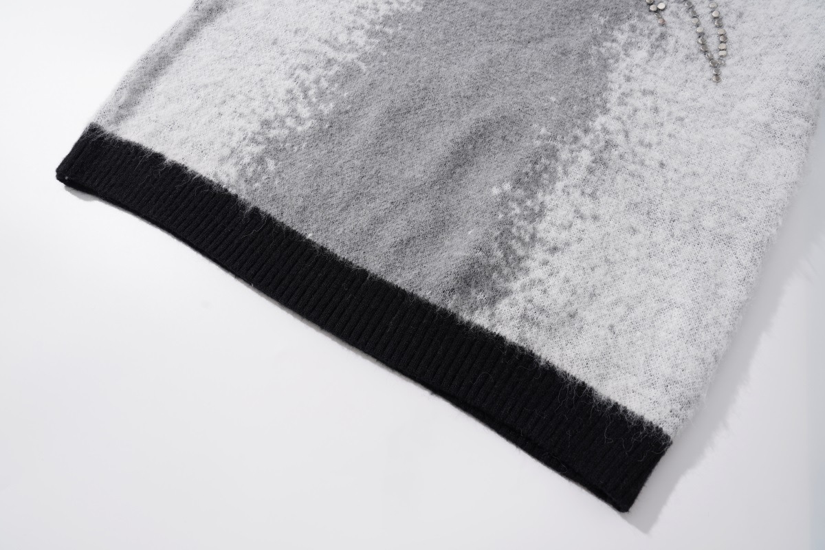 Knitwear Image 22