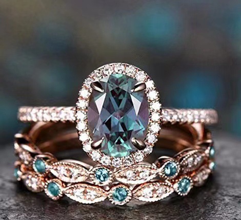 Fashion Simple Rhinestone Gemstone Ring Image 1