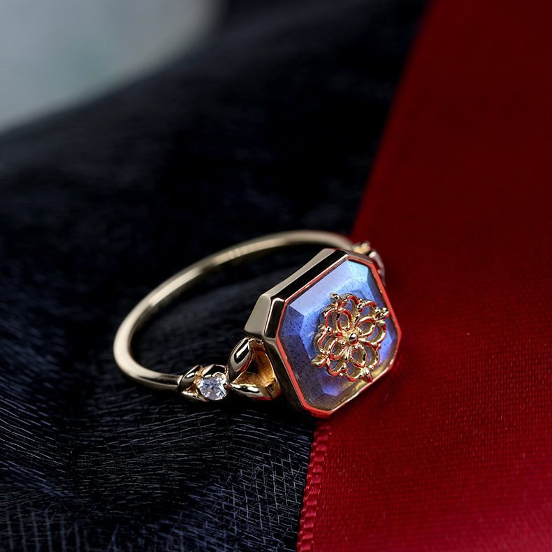 Labradorite Ring Image 4