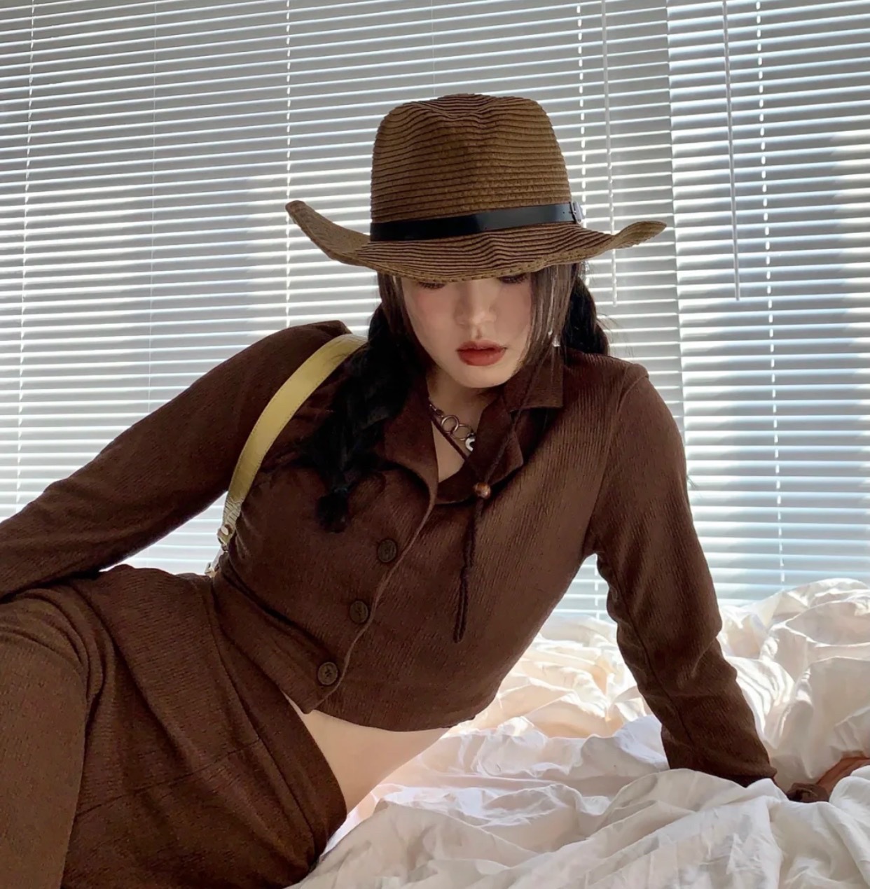 Western Cowboy Hat - Premium Beige