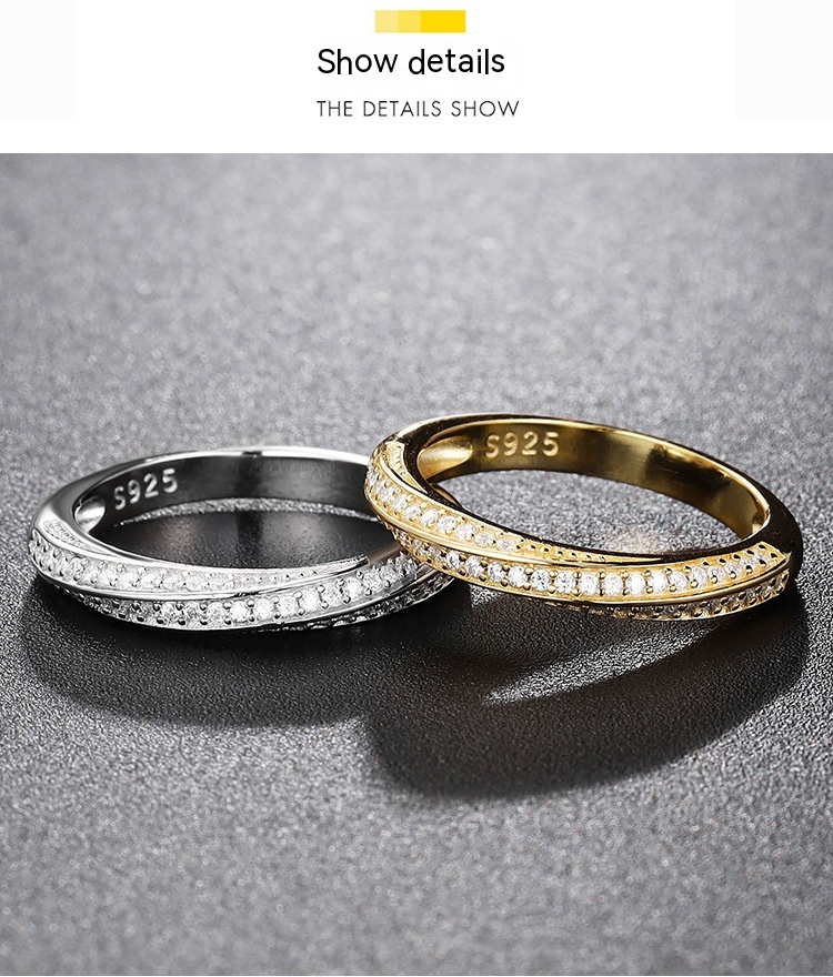 Mobius Strip Moissanite Ring Image 8