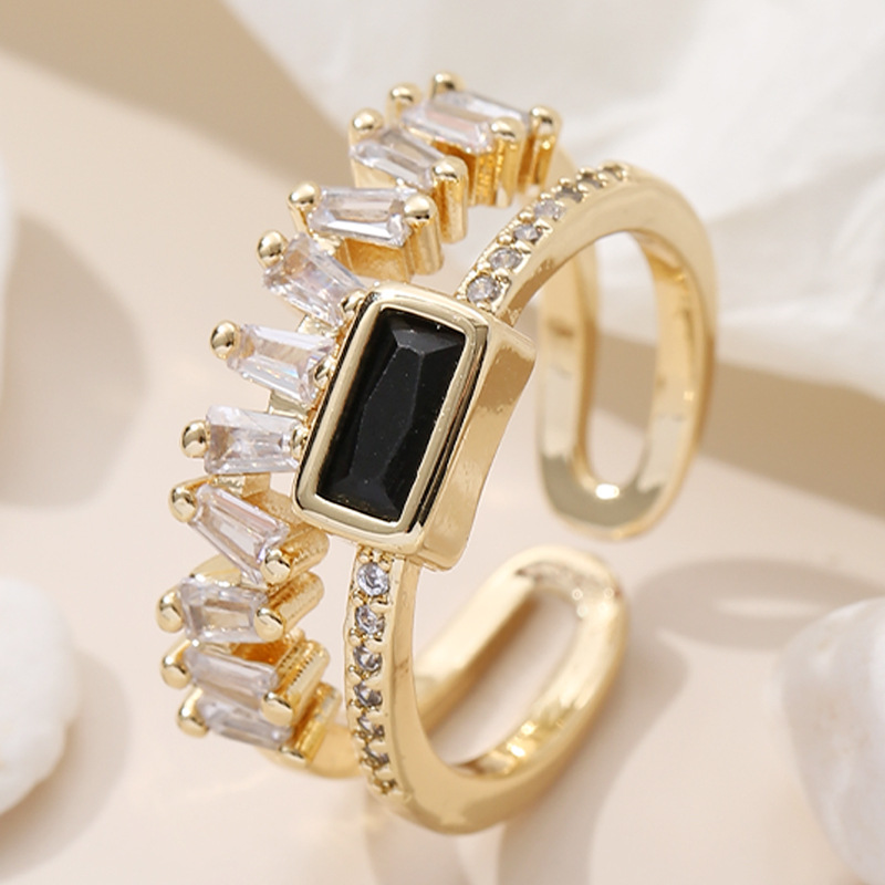 Copper Micro Inlaid Zircon Geometric Ring 7