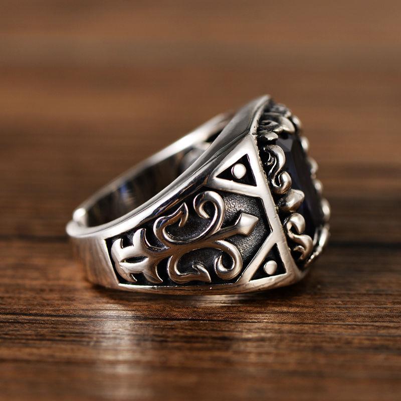 Blue Moonlight Vintage Ring Image 4
