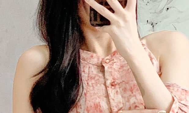 Women's Floral Dress Image 3