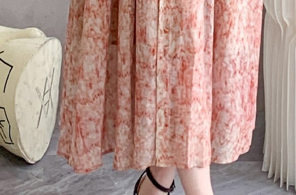 Women's Floral Dress Image 2