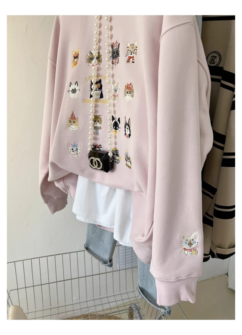 Sweater Image 4