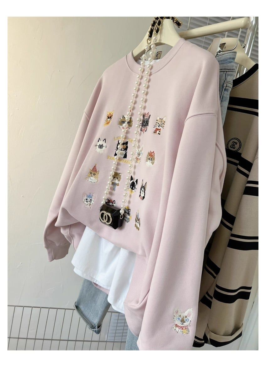 Sweater Image 8
