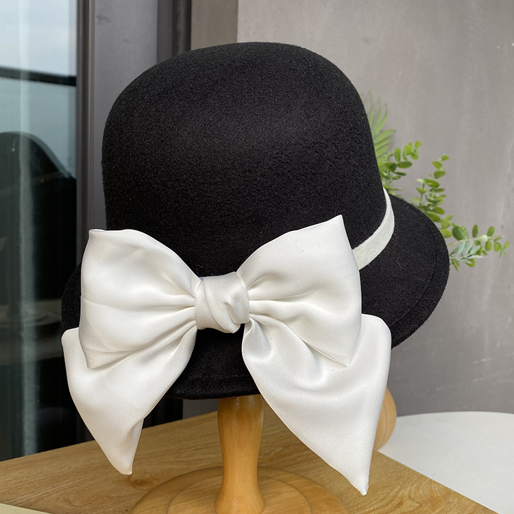 Autumn and Winter Dome Bucket Hat Image 1