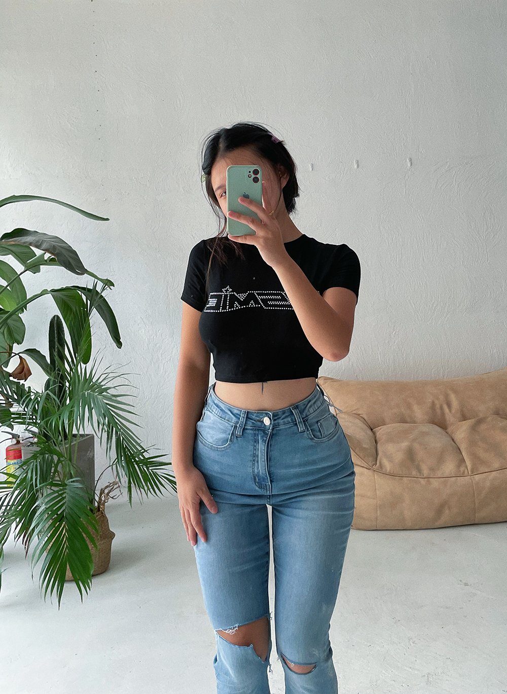 Irregular Hole Super High-rise Jeans 20