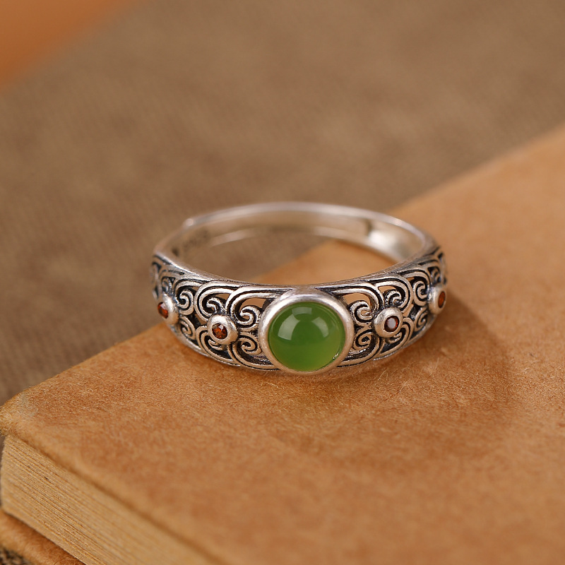 Stylish Women's Ring