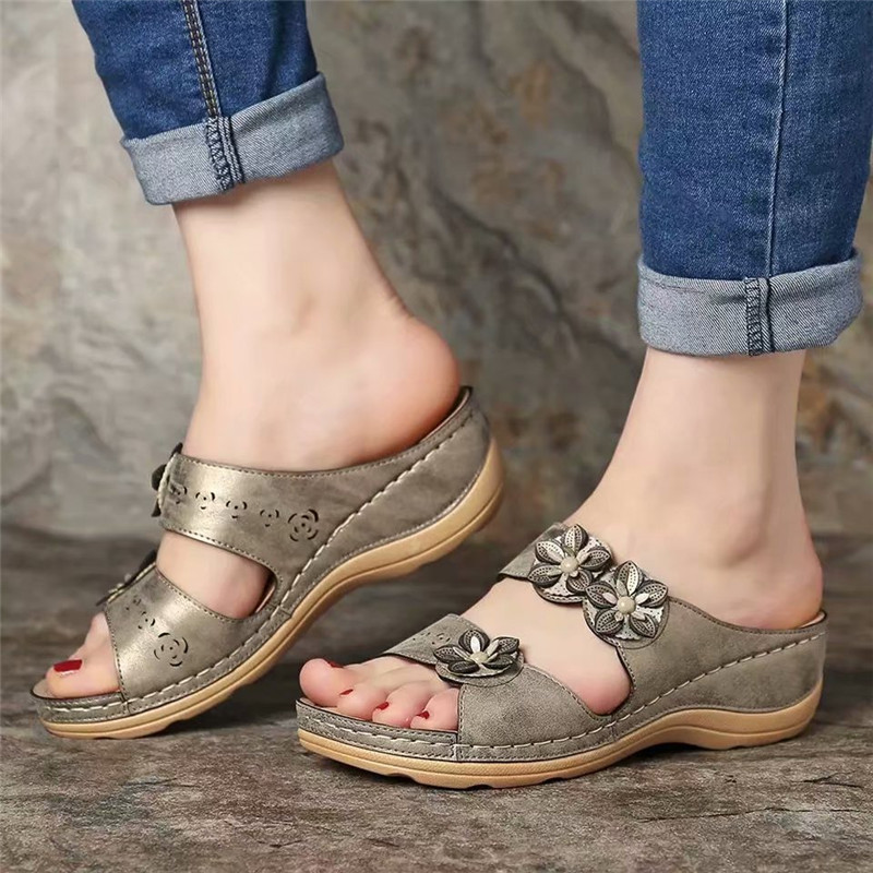 Sweet Flowers Sandals