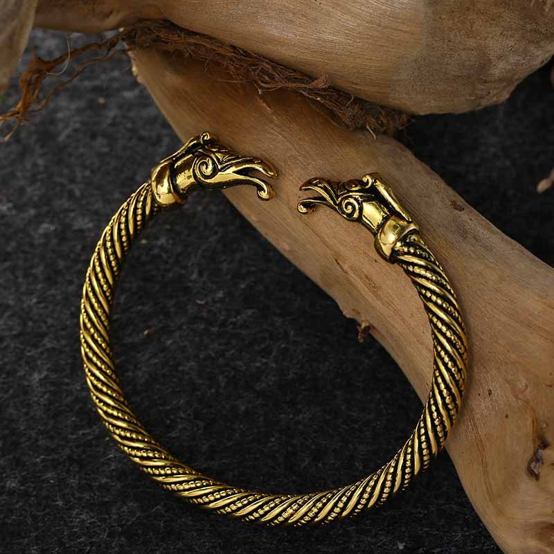 Animal Head Vintage Steel Wire Twisted Adjustable Bracelet Image 4