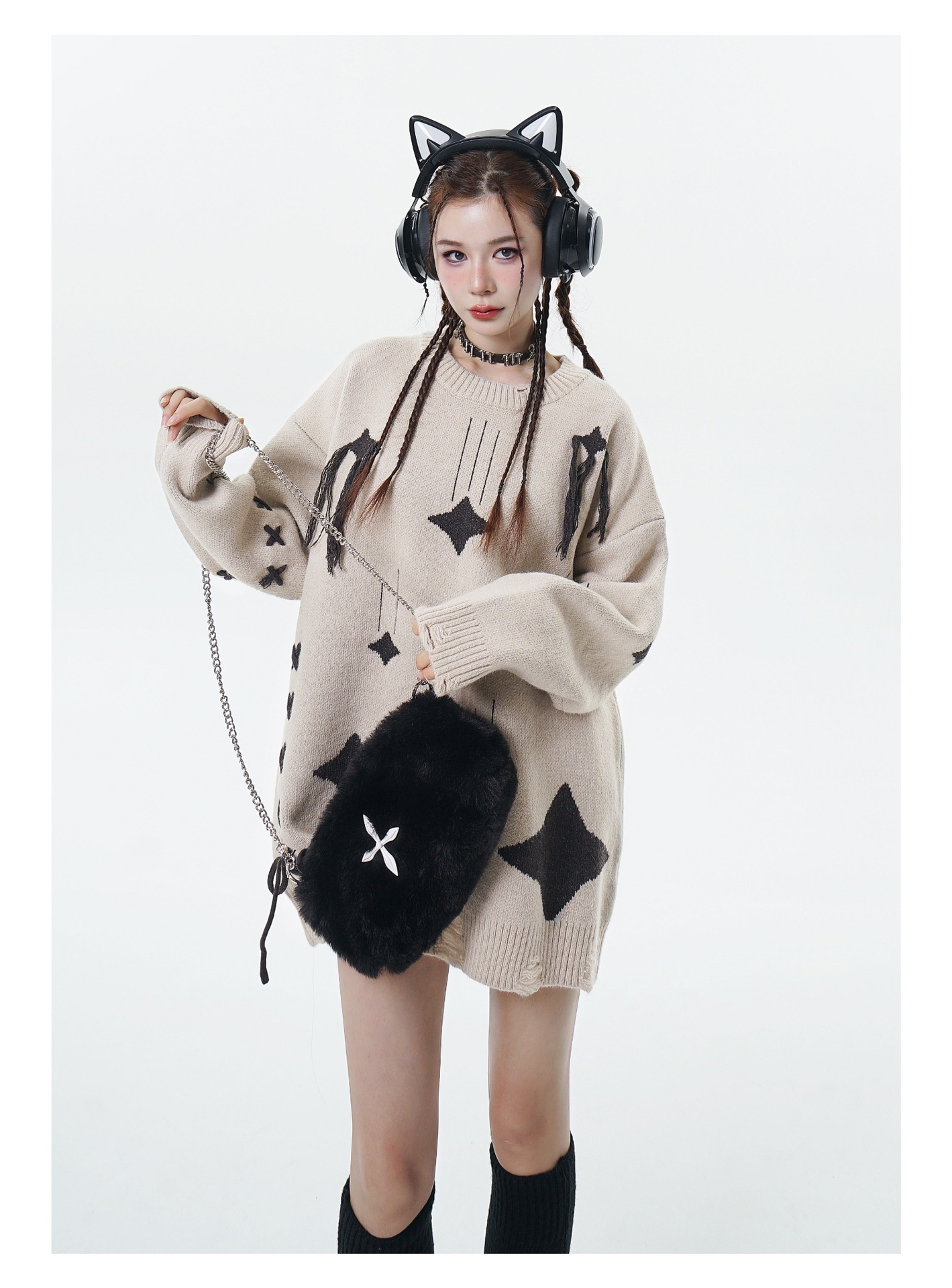 Sweater Image 5