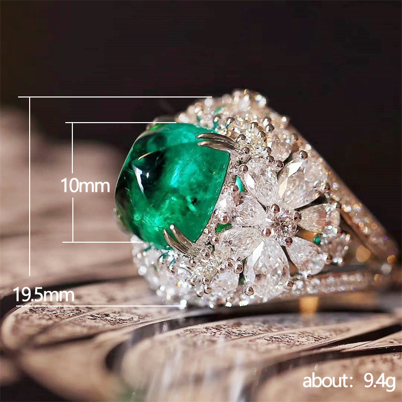 Classic Grandmother Green Zircon Ring Image 1