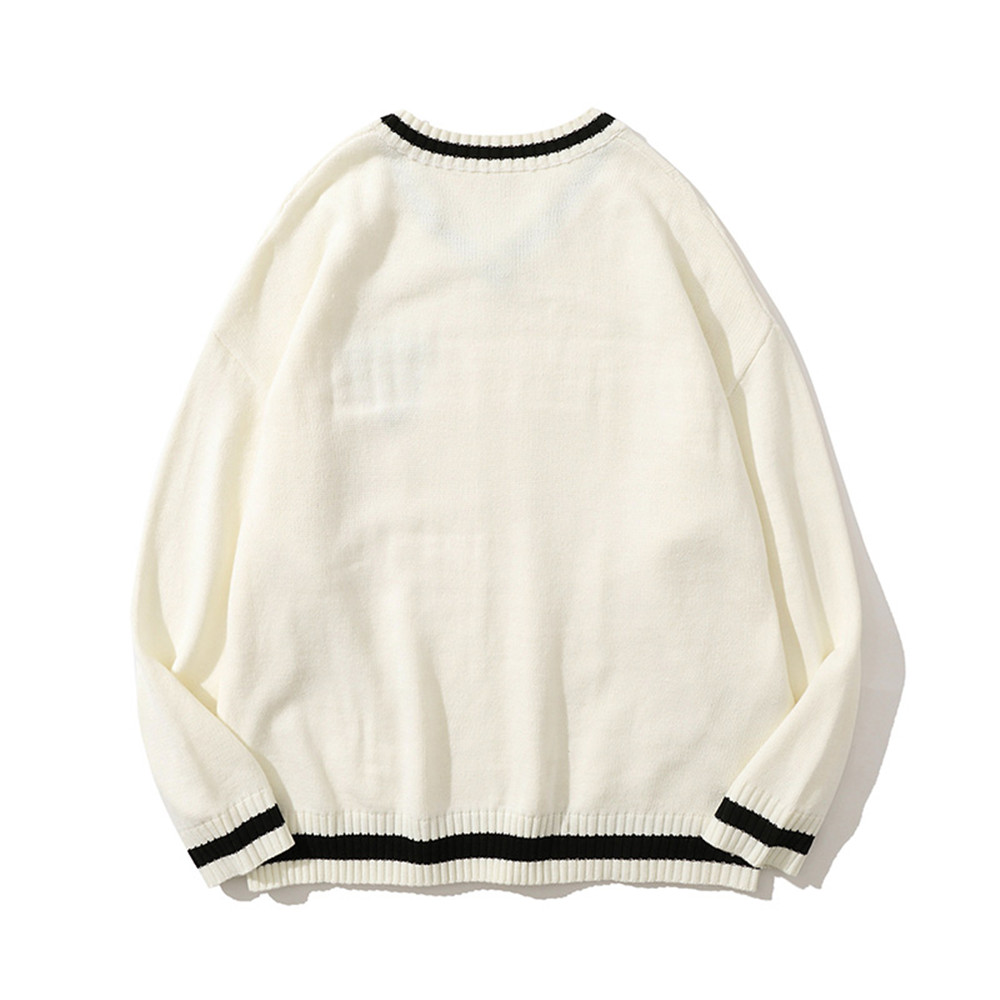 صورة كنزة بياقة على شكل حرف V (2)