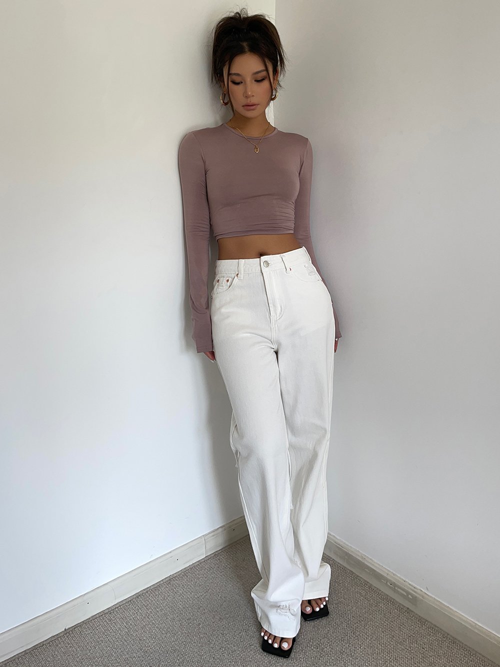Fashionable Wide Legs Jeans