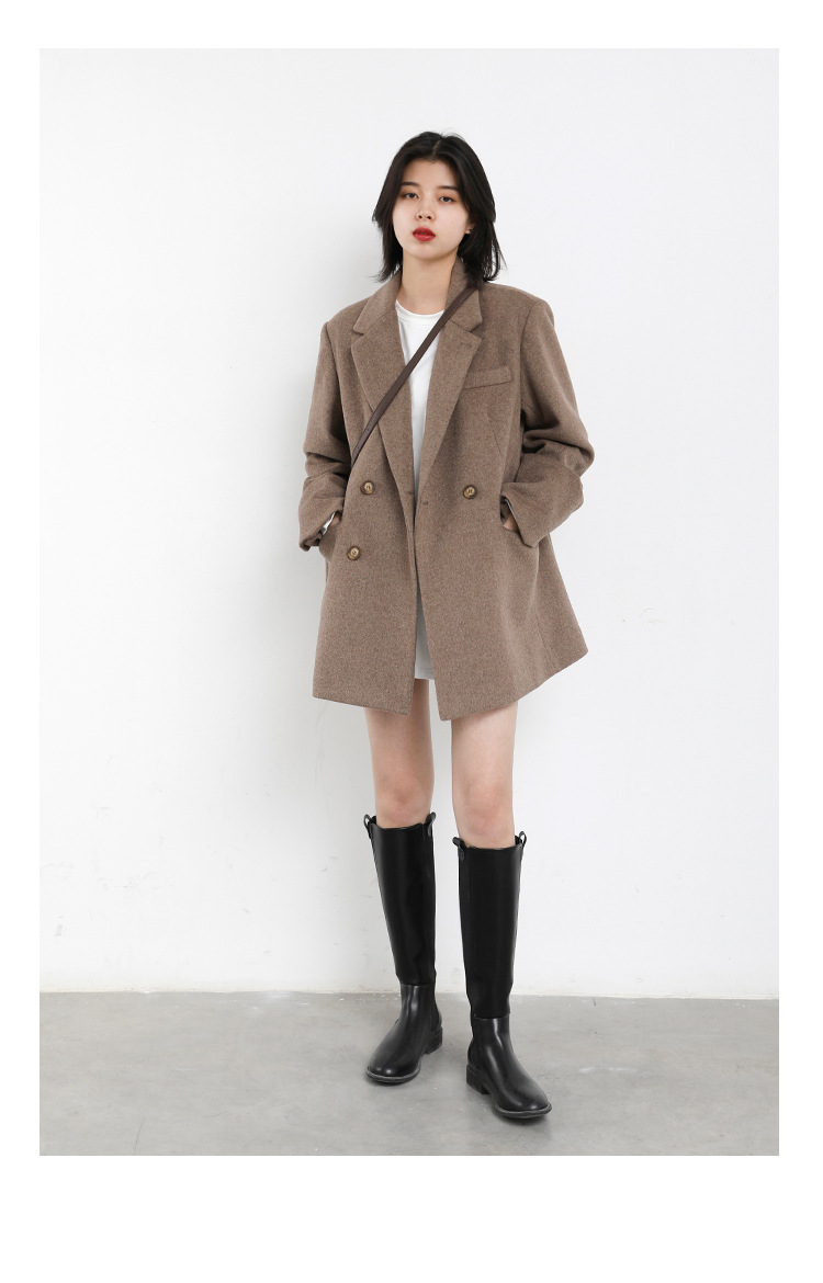 Women's Wide Shoulder Woolen Suit Coat Image 8