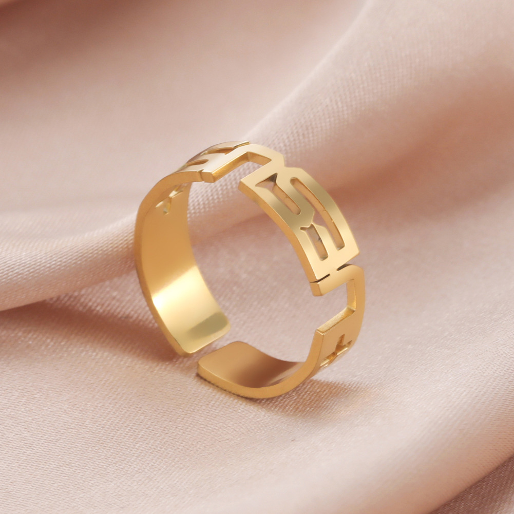 Stylish Design of Ring