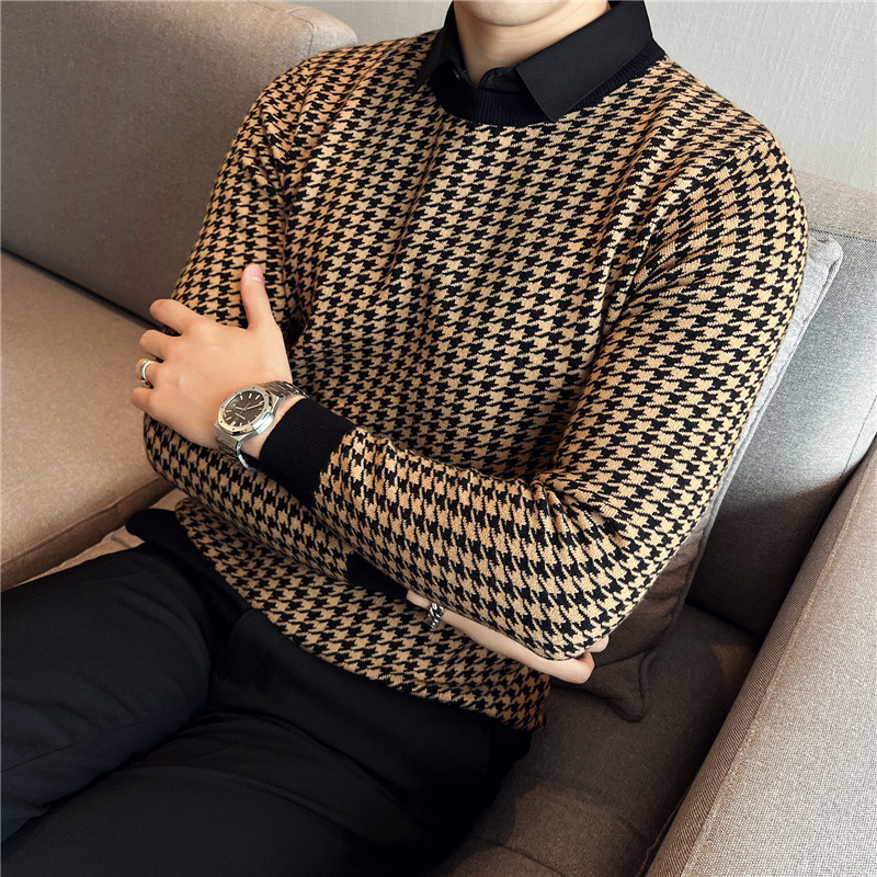 Sweater Image 7