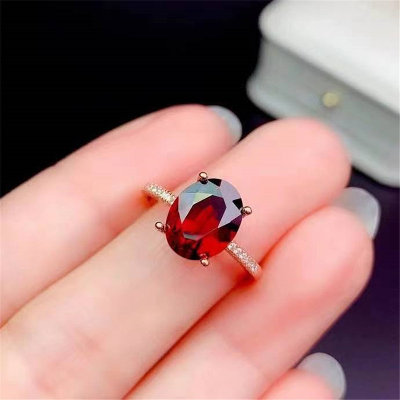 Garnet Ring Image 2