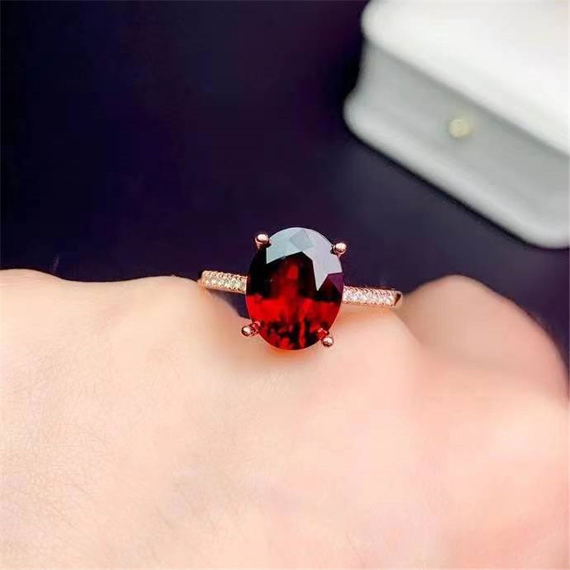 Garnet Ring Image 3