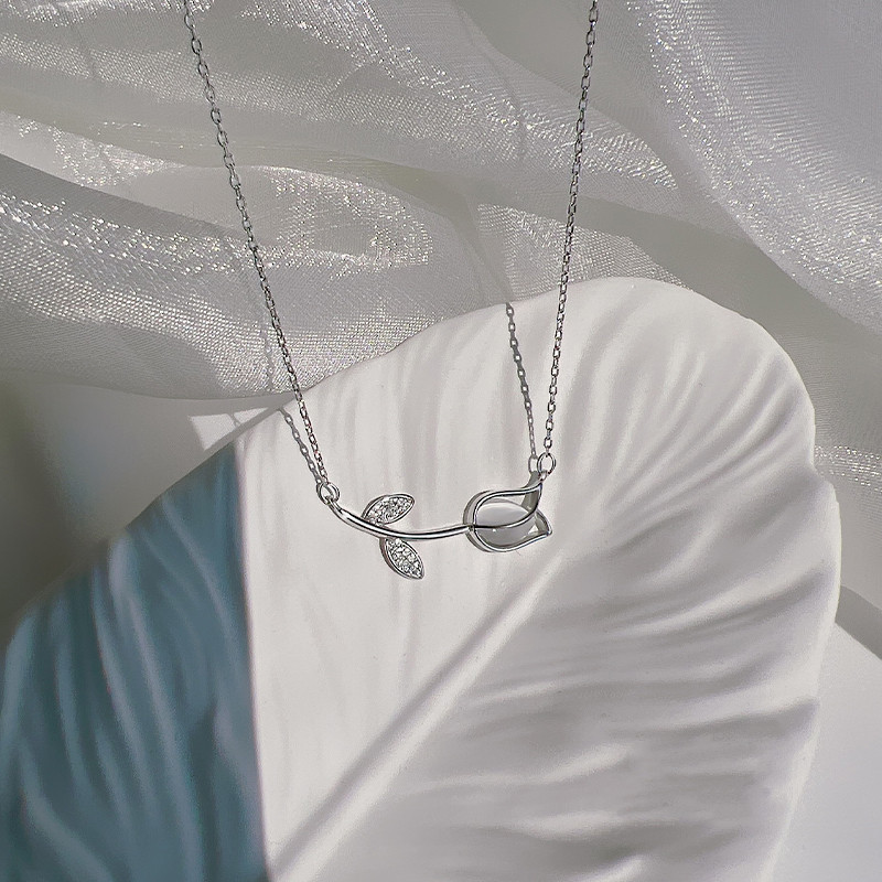 Collar de Tulipán Rosa de Plata de Ley S925