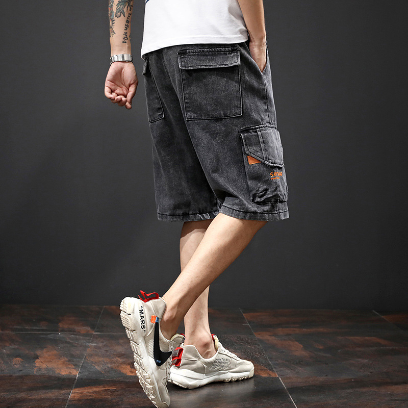 Fashionable Cropped Pants