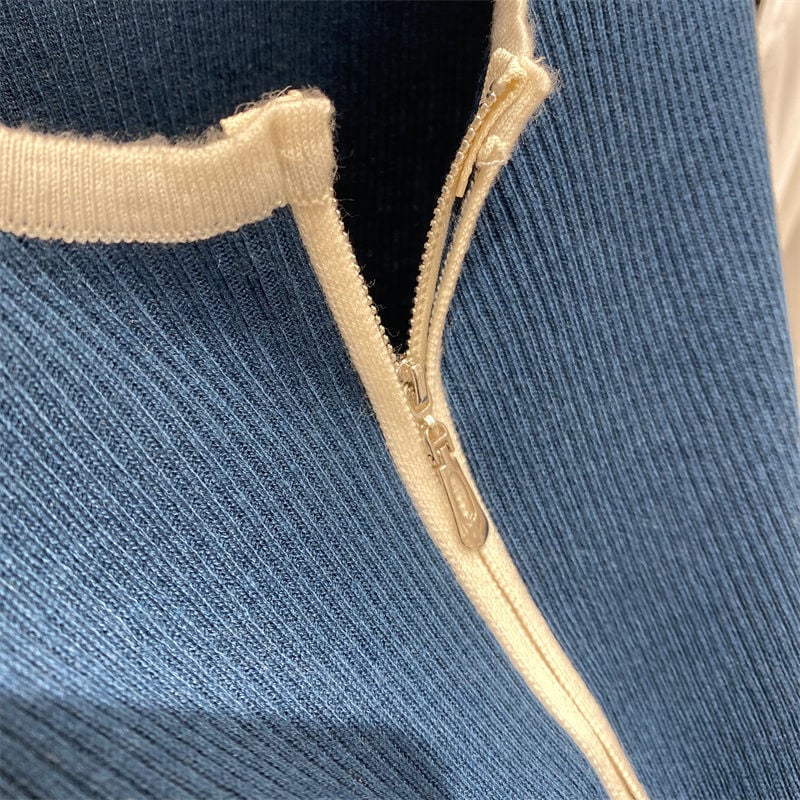 Cardigan Image 3