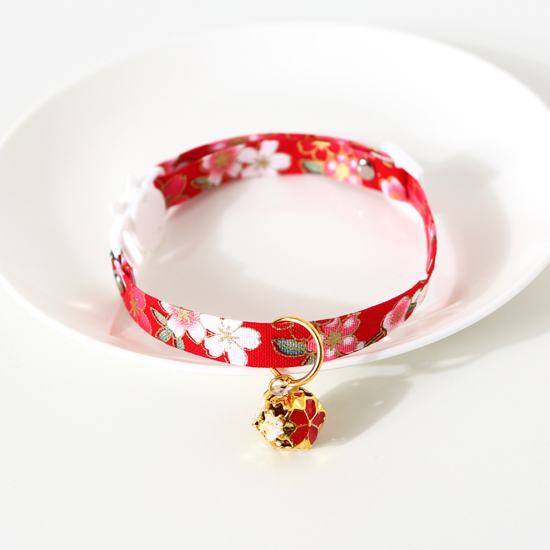 Yellow Bell Collar