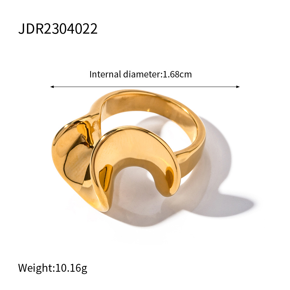 Ruffled Edge Ring Image 5
